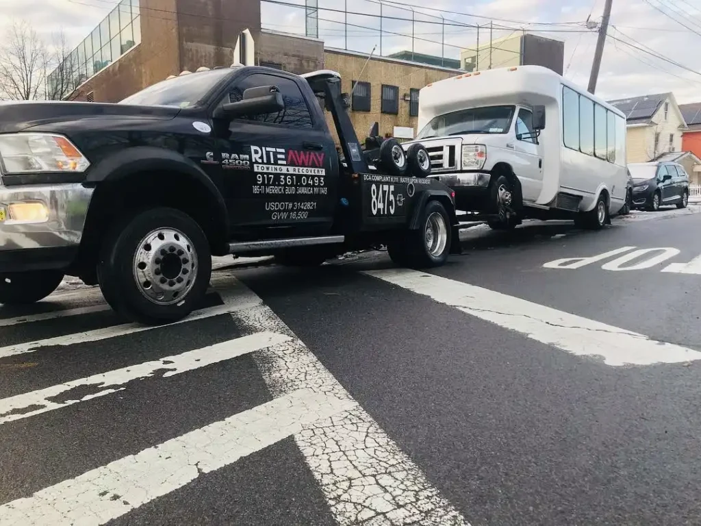 truck towing queens ny