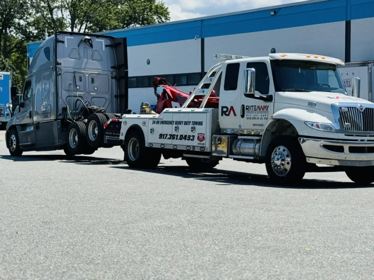 truck towing service near me